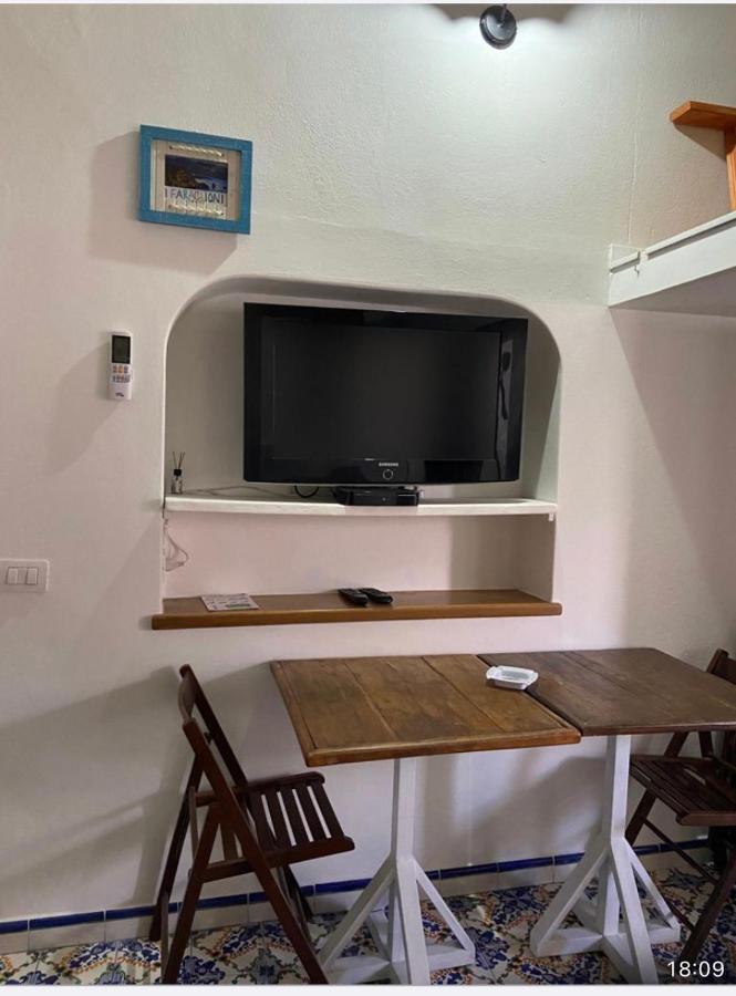 Casa Isabella Loc Turist Br Apartment ลีปารี ภายนอก รูปภาพ