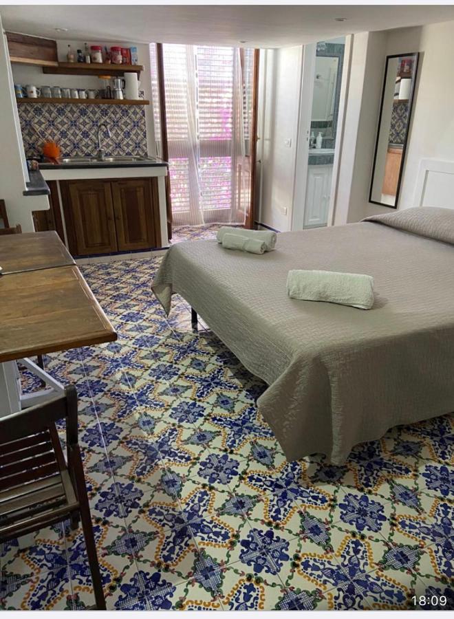 Casa Isabella Loc Turist Br Apartment ลีปารี ภายนอก รูปภาพ
