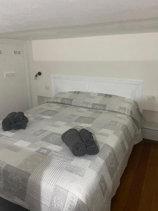 Casa Isabella Loc Turist Br Apartment ลีปารี ภายนอก รูปภาพ