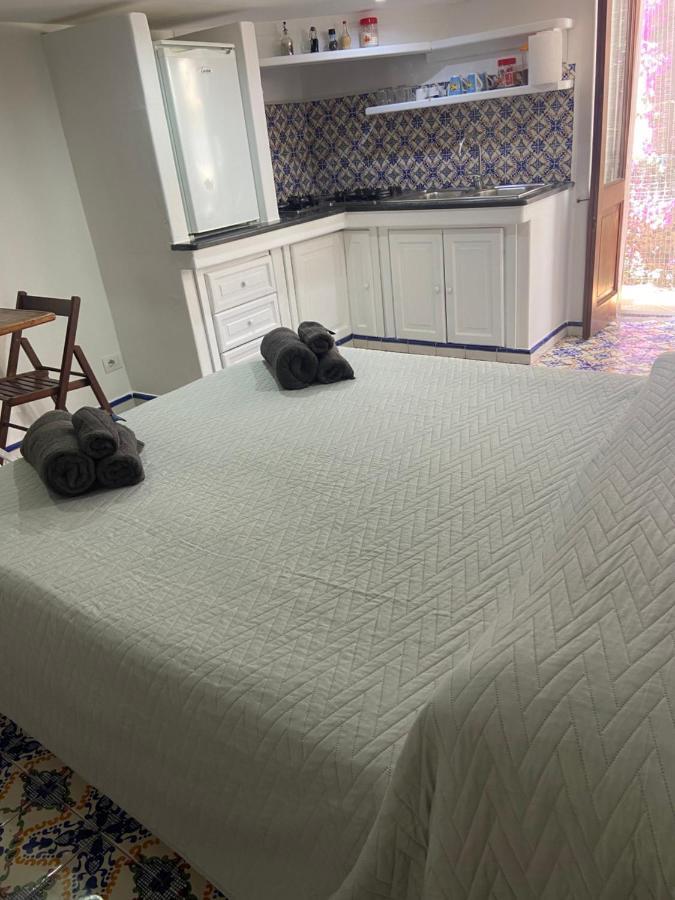 Casa Isabella Loc Turist Br Apartment ลีปารี ภายนอก รูปภาพ