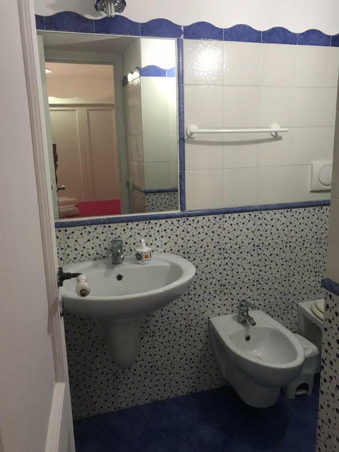 Casa Isabella Loc Turist Br Apartment ลีปารี ภายนอก รูปภาพ